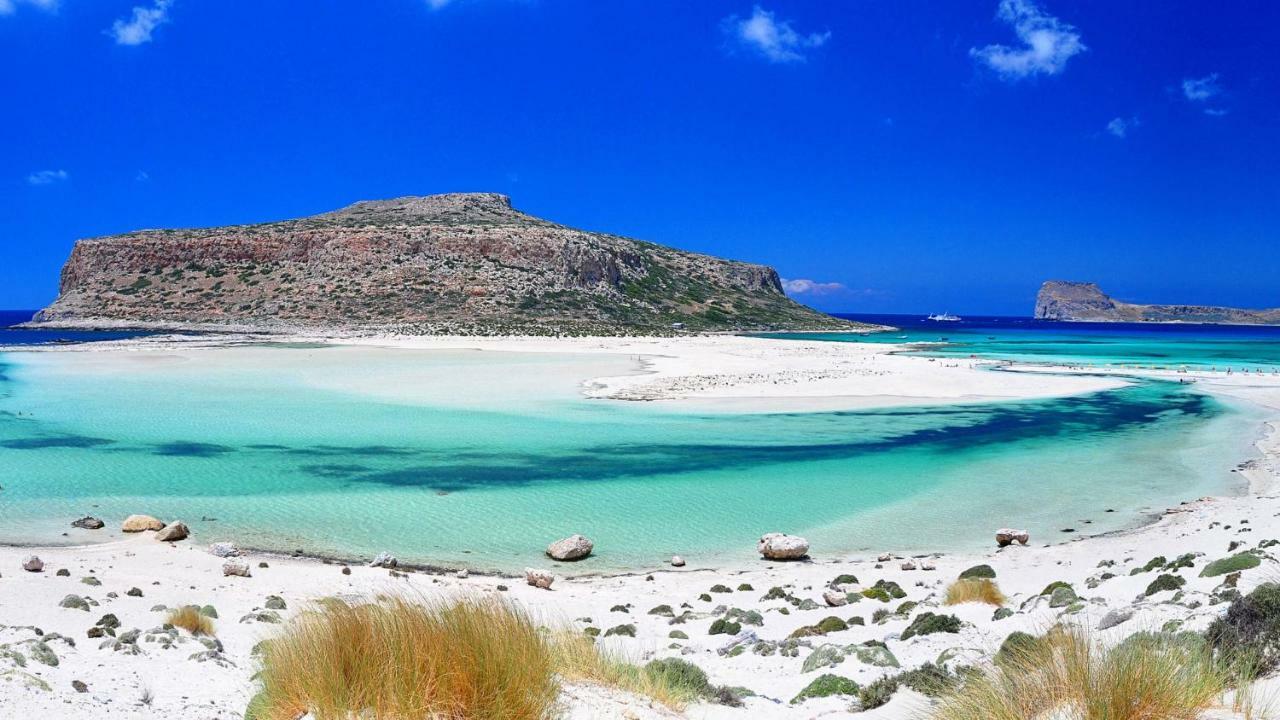 Karma Apartment - Next To Sandy Beach Chania  Bagian luar foto